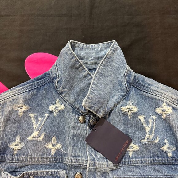 Louis Vuitton Blue Washed Denim Jacket - Picture 2 of 6